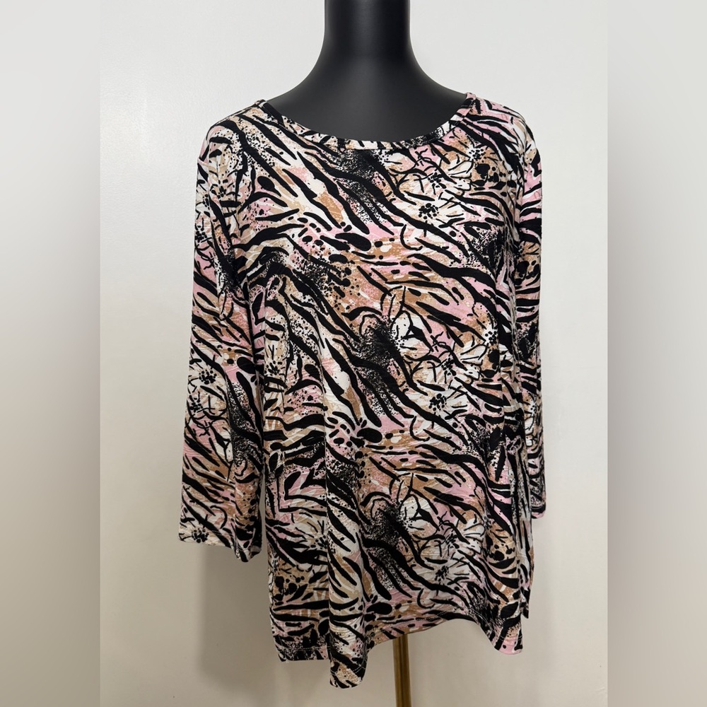 Women's Abstract Print Top